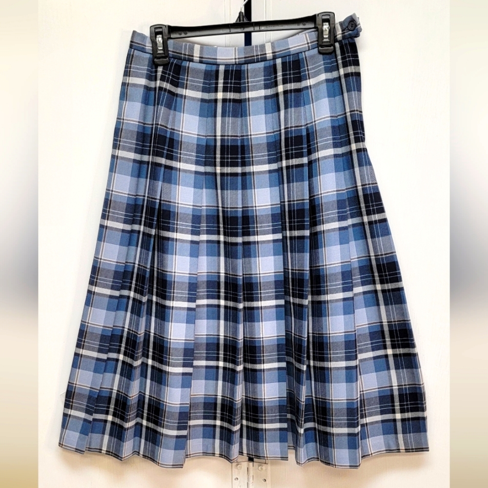PENDLETON PLEATED, PLAID, WOOL SKIRT, SIZE 12 PETITE